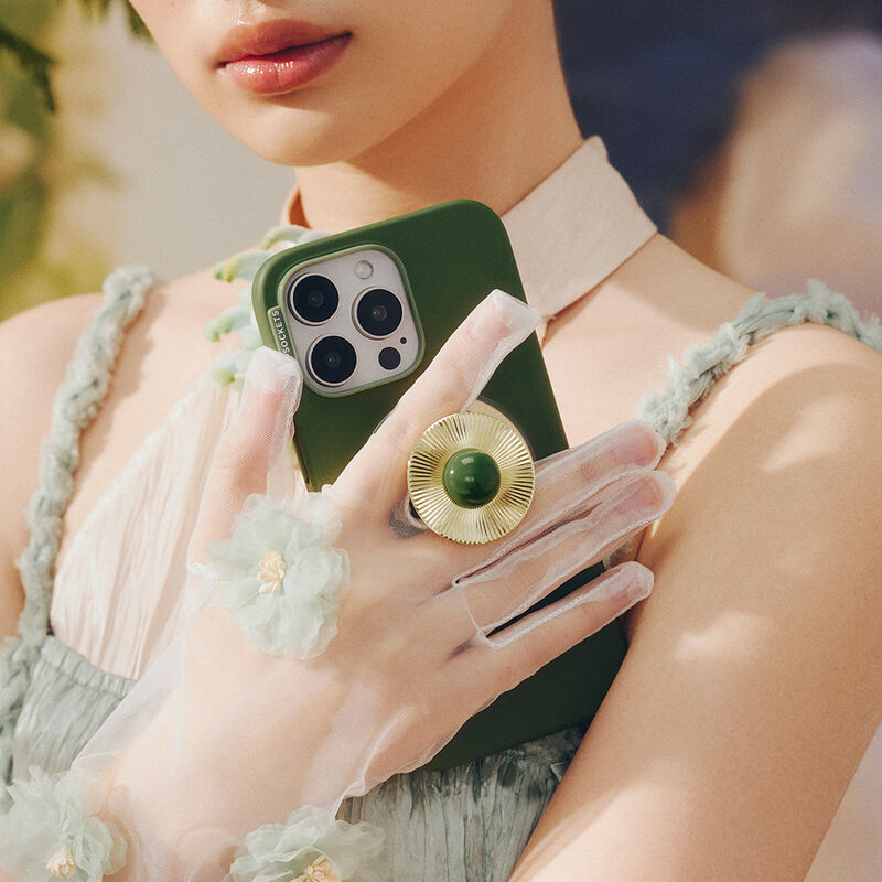 Olive — iPhone 16 Plus MagSafe Case image number 4